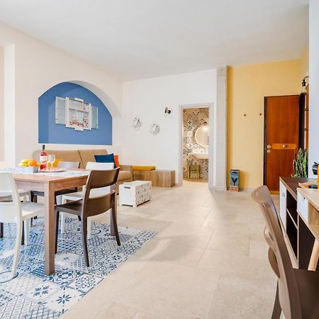 Mediterranea Apartment- Central Station - Free Wifi&Netflix Bari Luaran gambar