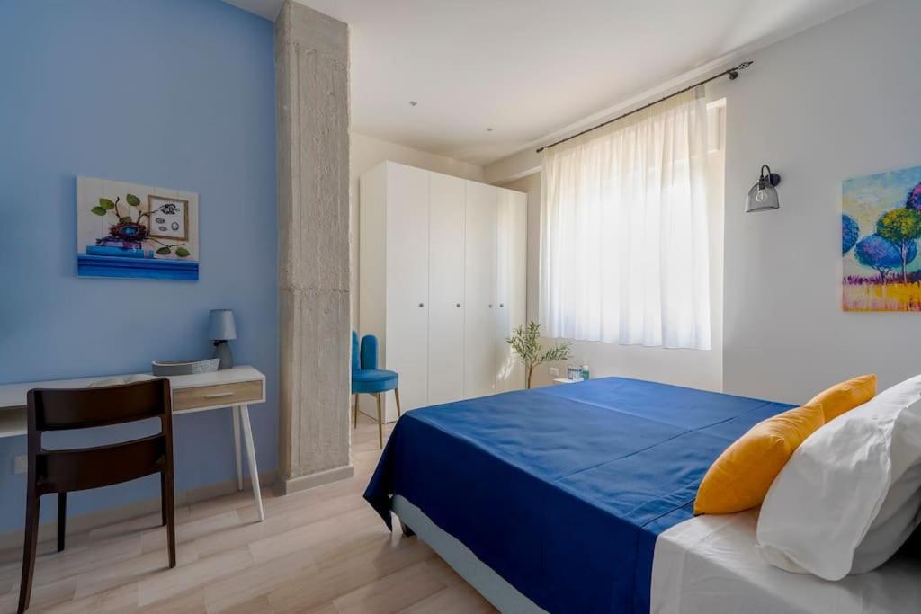 Mediterranea Apartment- Central Station - Free Wifi&Netflix Bari Luaran gambar