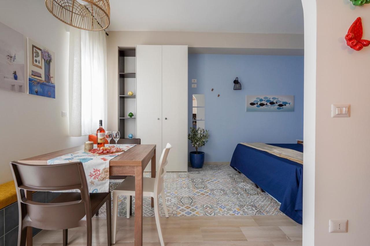 Mediterranea Apartment- Central Station - Free Wifi&Netflix Bari Luaran gambar