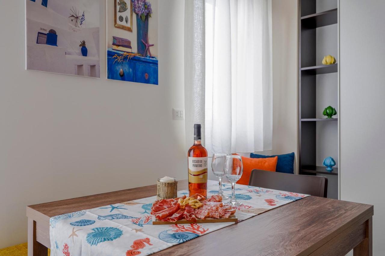Mediterranea Apartment- Central Station - Free Wifi&Netflix Bari Luaran gambar