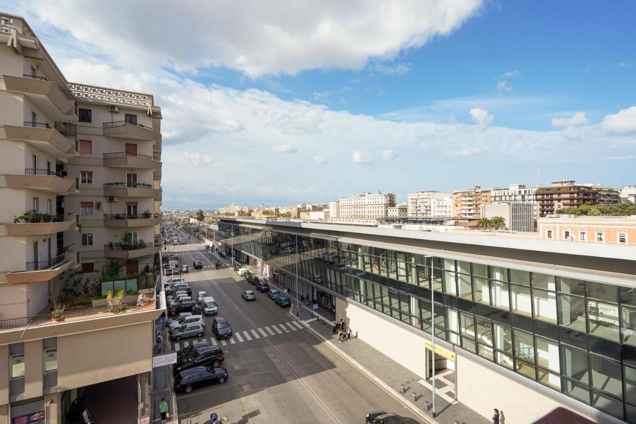 Mediterranea Apartment- Central Station - Free Wifi&Netflix Bari Luaran gambar