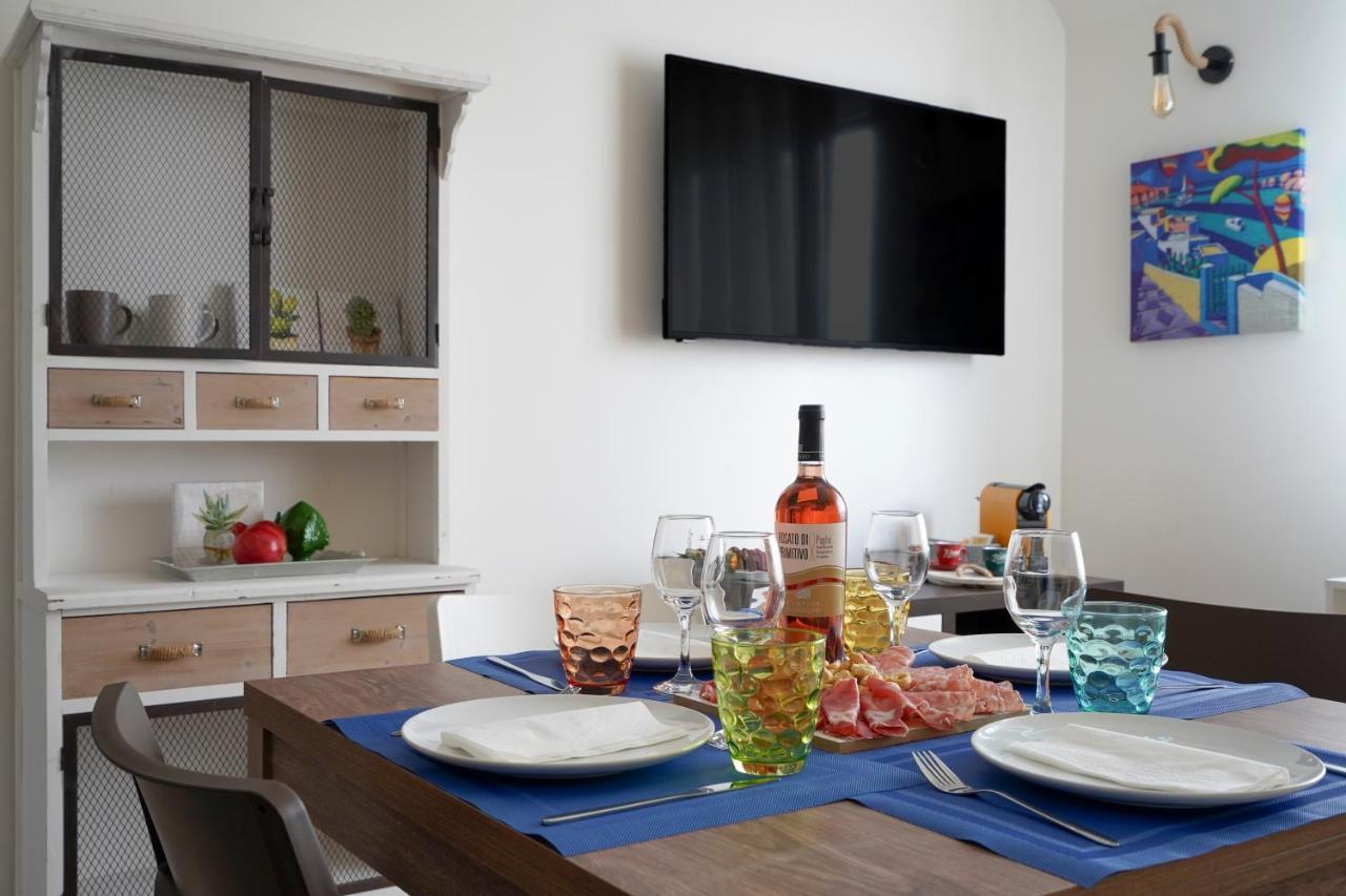Mediterranea Apartment- Central Station - Free Wifi&Netflix Bari Luaran gambar