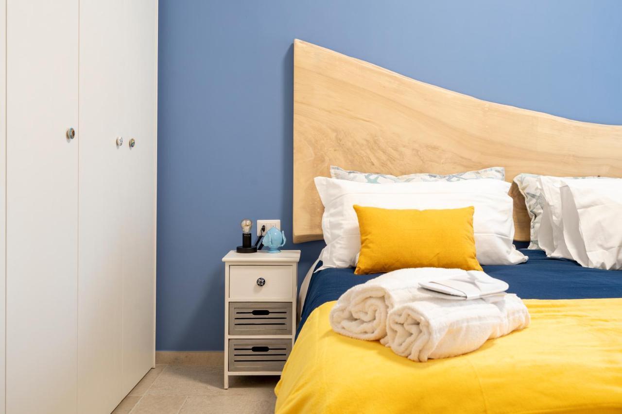 Mediterranea Apartment- Central Station - Free Wifi&Netflix Bari Luaran gambar