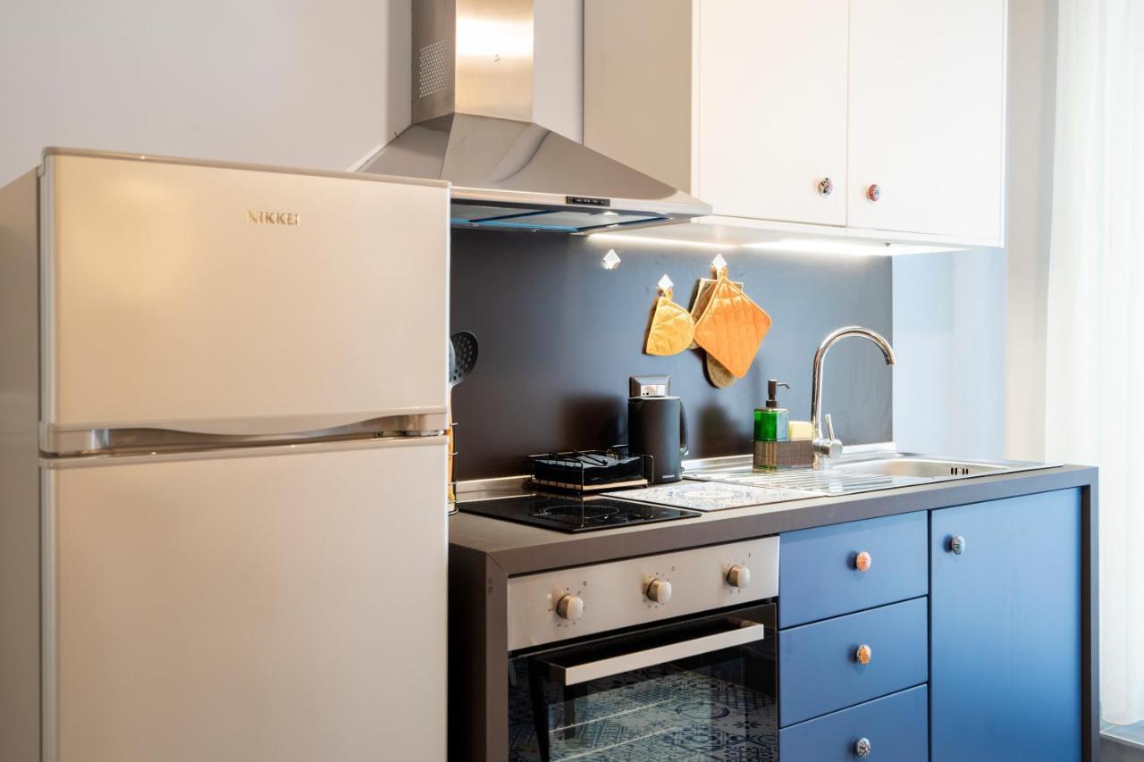 Mediterranea Apartment- Central Station - Free Wifi&Netflix Bari Luaran gambar
