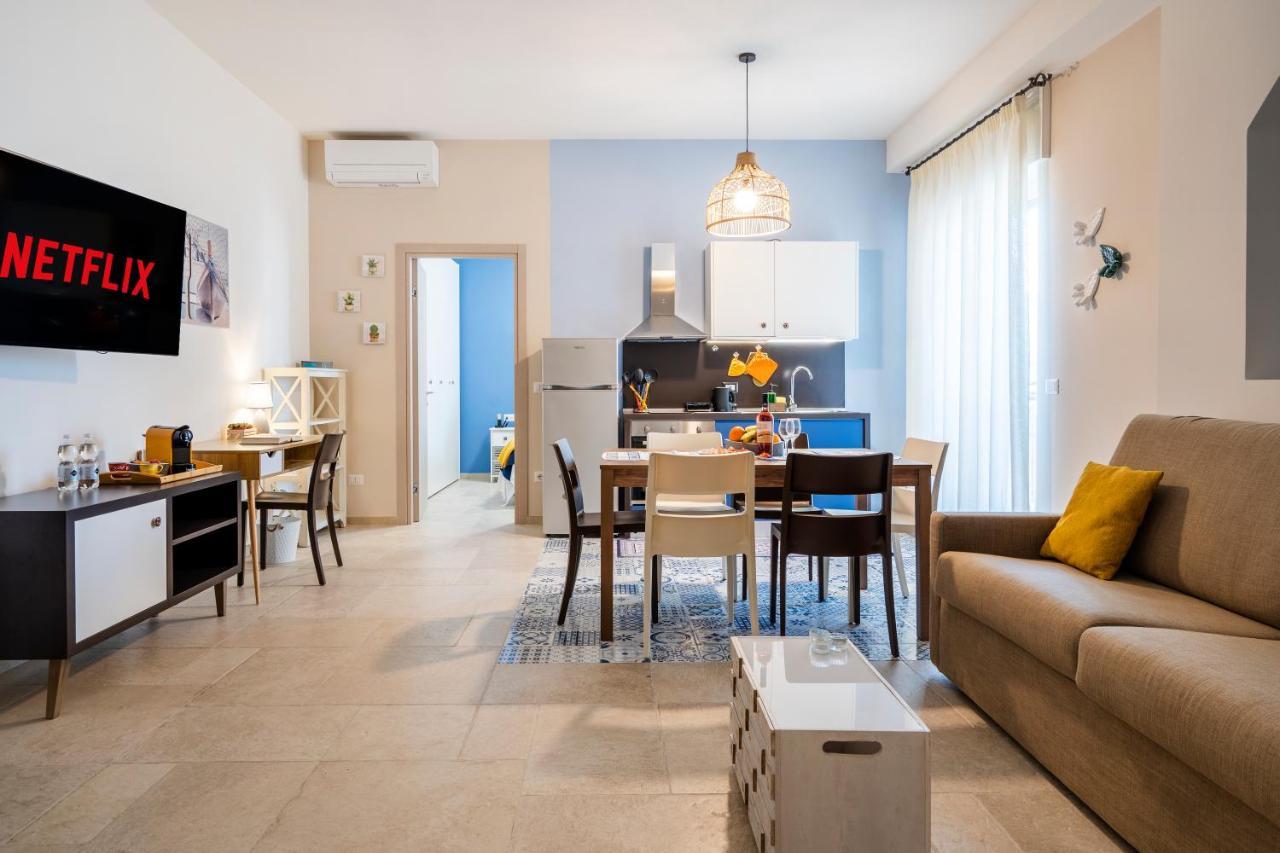Mediterranea Apartment- Central Station - Free Wifi&Netflix Bari Luaran gambar